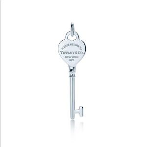 Return to Tiffaney Heart Key Pendant